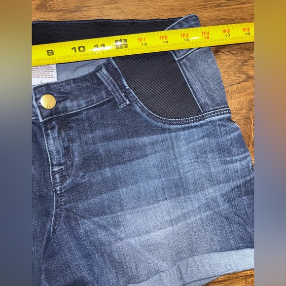 Liz Lange Maternity Midi Shorts Size Small (4/6) - Picture 4 of 7